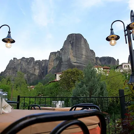 Batalogianni Πανσιόν