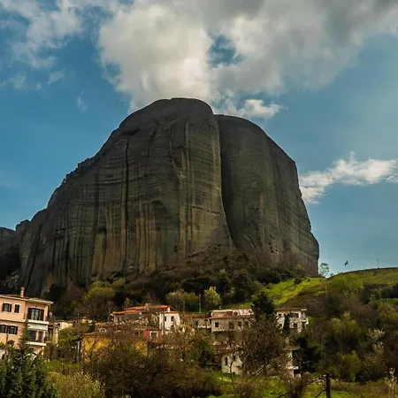 Batalogianni Πανσιόν