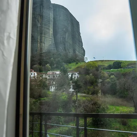Batalogianni Πανσιόν Καλαμπάκα