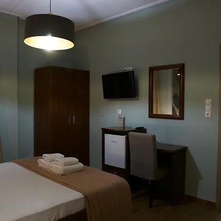 Batalogianni Πανσιόν Καλαμπάκα