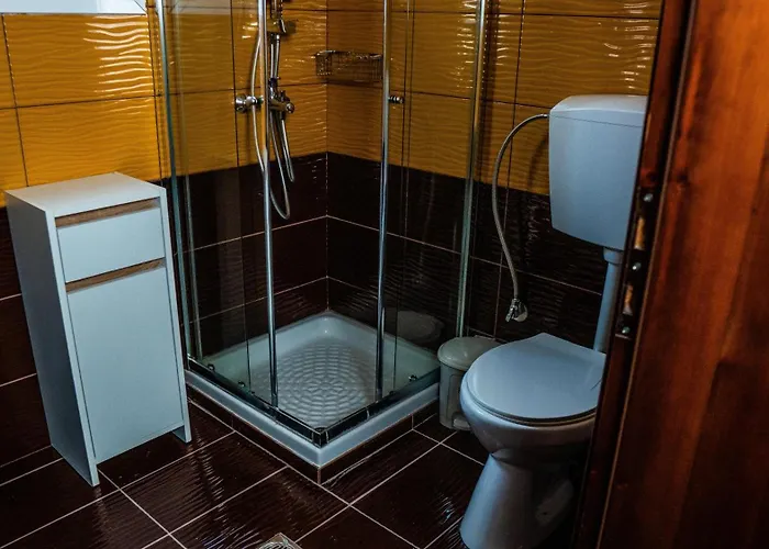 Pensionat Rooms Batalogianni 4*